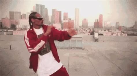 Snoop Dogg Dance GIF - Snoop Dogg Dance Dancing - Discover & Share GIFs