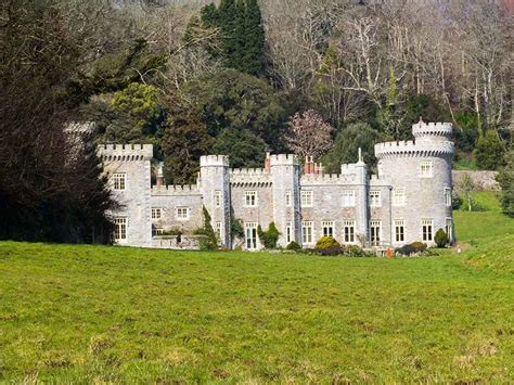 Best Castles in Cornwall - Historic European Castles