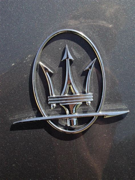 Maserati emblem by ilovecars on DeviantArt