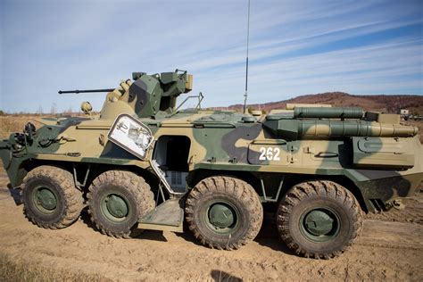 Tankograd: BTR-80