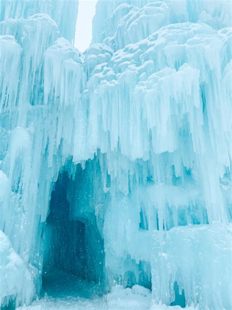 6 Tips for Visiting the Dillon Ice Castles - Live Love Local