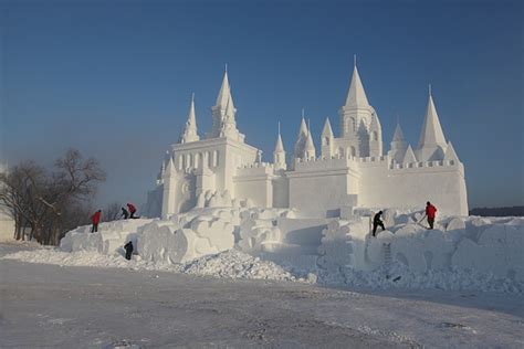 Maine State Snow Sculpture Championships This Weekend [VIDEO]