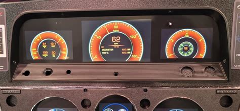 SEMA 2022: Dakota Digital Grafix Gauges Bring Full Customizability