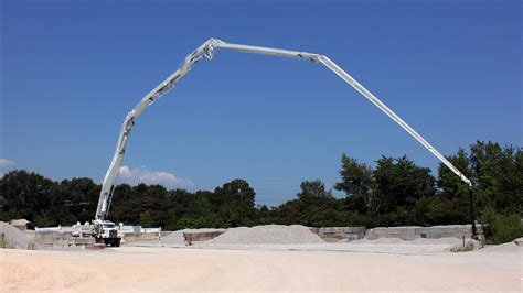 The Putzmeister M 70-5, the world's largest concrete pump, with a 70m span and a weight of ...