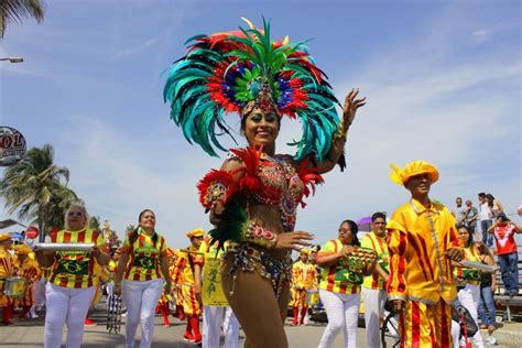 Veracruz Carnival, Mexico | Guide, Traditions, Schedule, Photos & More!