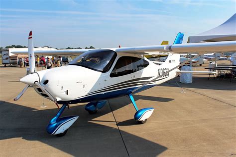 The Aero Experience: Variety of Light Sport Aircraft Displayed at Plane & Pilot Midwest LSA Expo ...