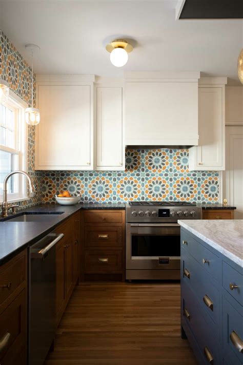 Tangier Kitchen Transformation - TreHus Architects + Interior Designers ...