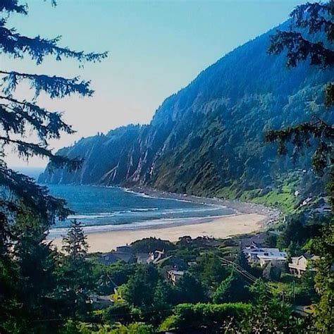 The 25+ best Manzanita beach ideas on Pinterest | Cannon beach, Manzanita oregon and Cannon ...