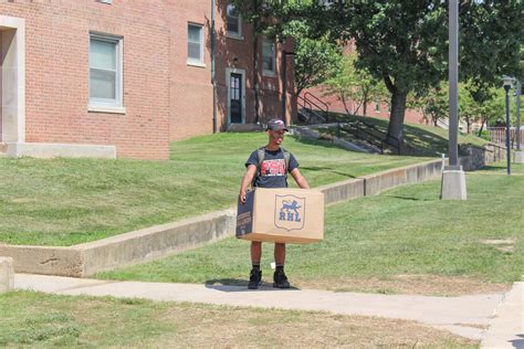 Move-in Day | Frostburg State University students prepare to… | Flickr