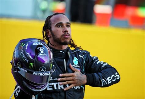 Hamilton names the greatest sporting icon in history