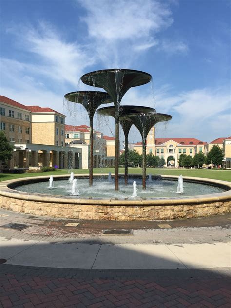 TCU Campus Tour | Tcu campus, Tcu horned frogs, Tcu