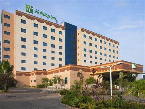 Holiday Inn Accra Airport Hotel - Deals, Photos & Reviews