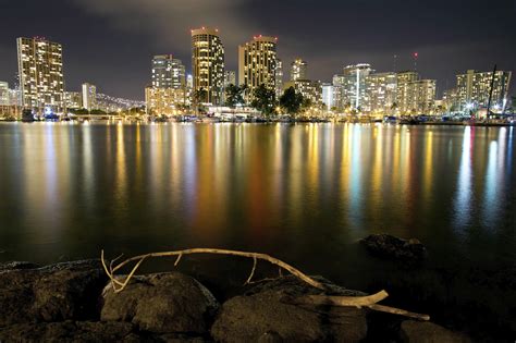 Honolulu Skyline Wallpaper