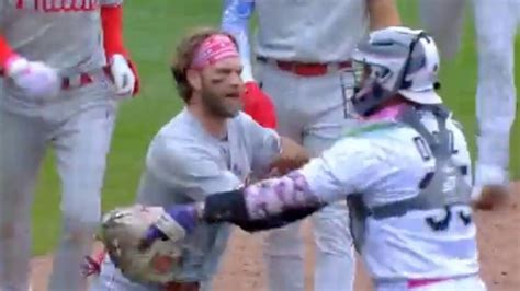 Bryce Harper tries to fight entire Rockies roster after Jake Bird mocks Phillies’ dugout ...