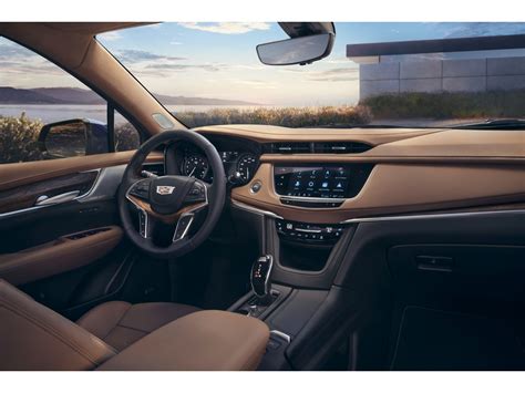 2024 Cadillac XT5 Pictures: | U.S. News