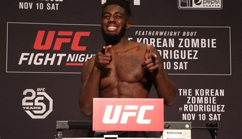 devonte-smith-ufc-fight-night-139-official-weigh-ins | MMA Junkie