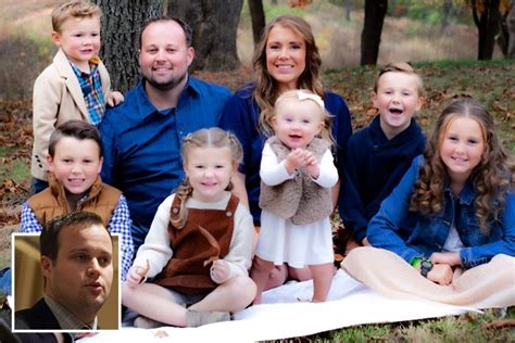 Anna Duggar posts rare photo of entire clan including husband Josh and ...