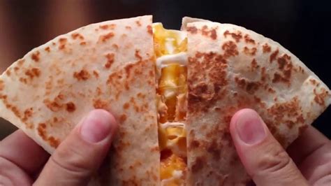 Taco Bell Crispy Chicken Quesadilla Box TV Commercial, 'A More Perfect Union' - iSpot.tv