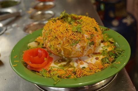 15 Best Street Food You Must Try In Jaipur, Rajasthan | Trip101