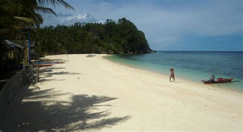 Perfect dive spot on Panay Island – Earth Vagabonds