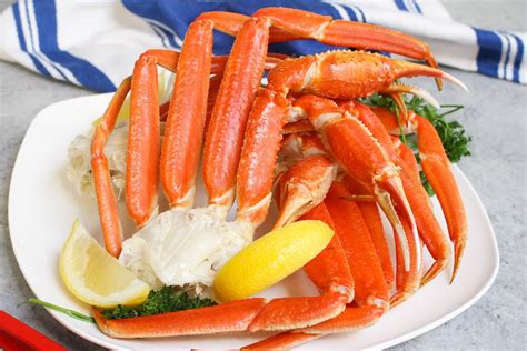 How to Cook Crab Legs - TipBuzz