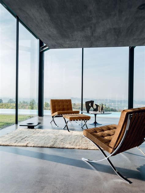 Barcelona Chair | Knoll International | Ludwig Mies van der Rohe ...