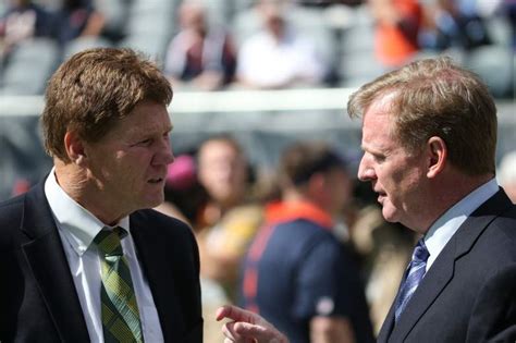 Packers Exec Mark Murphy Fires Back at Fan's Scathing Email