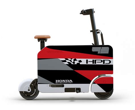 Honda Unveils Incredible Electric Scooter that Folds Into a Briefcase ...