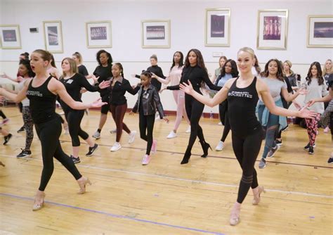 What I Learned From Dancing With the Radio City Rockettes | POPSUGAR ...