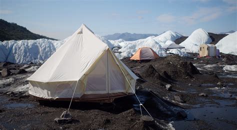 GLAMPING – Glacier View, Alaska