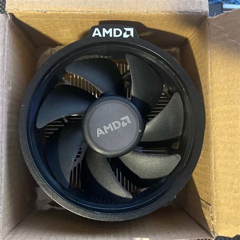 Used, AMD Ryzen 3 3200G with cooler and box | Jawa