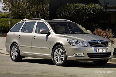 SKODA Octavia Combi 4x4 specs - 2011, 2012, 2013 - autoevolution