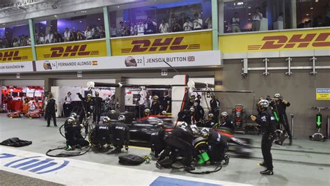 Explained: This is how a Formula One pit stop works