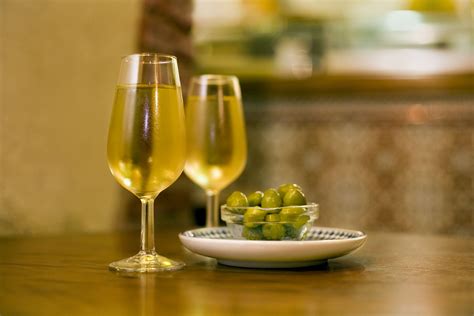 Try Some of the Best Spanish White Wines