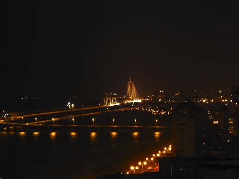 File:Bandra Worli Sea Link at night.jpg - Wikimedia Commons