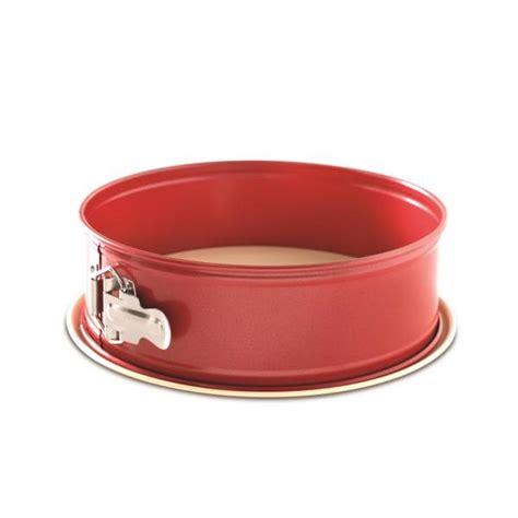 Nordic Ware 9" Springform Pan - 55722M | Blain's Farm & Fleet