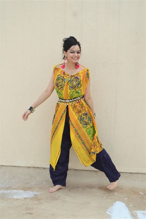 3 Indo Western Navratri Outfit Ideas: Yellow - Chiconomical