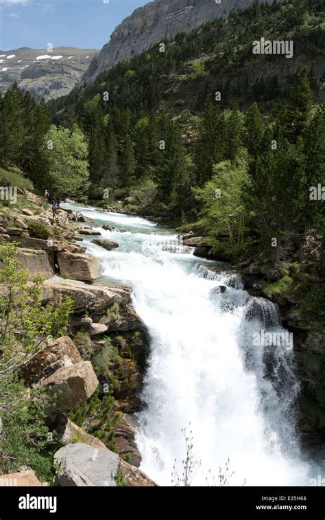 waterfall ordesa spain Stock Photo - Alamy