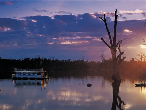 Robinvale Information Centre | NSW Holidays & Accommodation, Things to Do, Attractions and Events