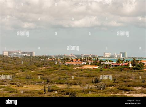 Aruba view skyline Stock Photo - Alamy