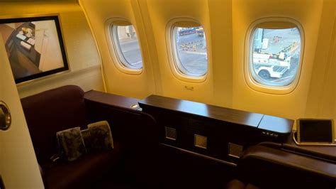 Review: Etihad Airways First Class Boeing 777 (Jet Airways)