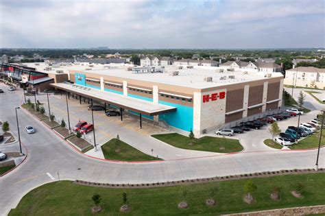 H-E-B opens eCommerce fulfillment center in Plano - H-E-B Newsroom