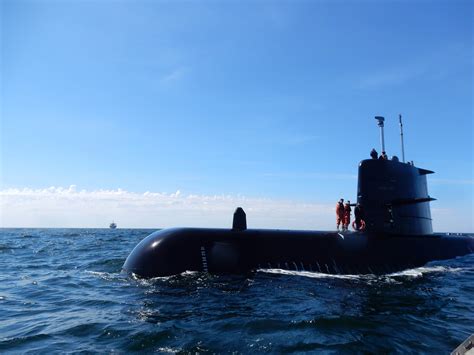 Submarines – Corporal Frisk