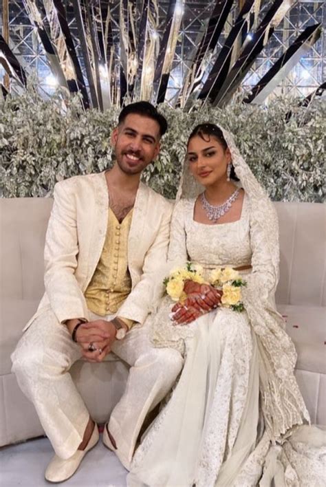 Javeria Abbasi’s daughter Anzela Abbasi gets married - Pruples