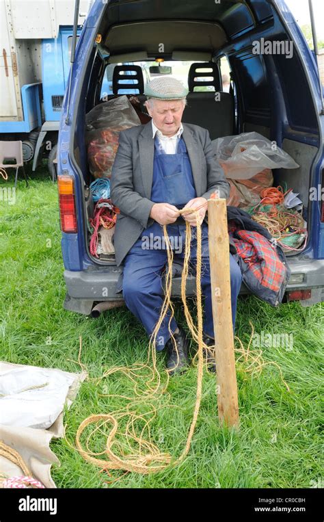 Halfter halfter -Fotos und -Bildmaterial in hoher Auflösung – Alamy