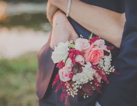 10 Wedding Bouquet Ideas You Will Love | Petalos Floral Design