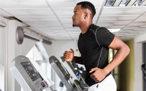 Stairmaster Vs Treadmill: Which Gives The Better Workout?