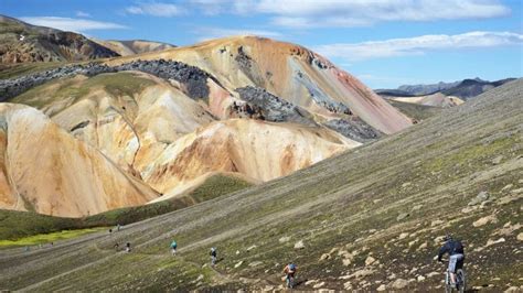 Hiking in Landmannalaugar | Hiking Routes - Iceland Travel Guide