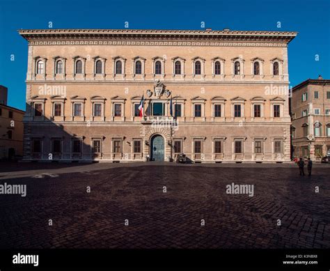 Europe, Italy, Lazio, Rome. Palazzo Farnese Stock Photo - Alamy