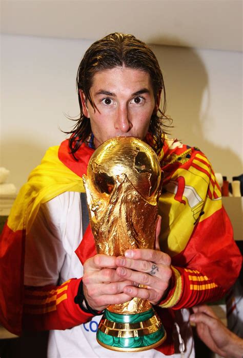 FIFA World Cup - ¡Feliz cumpleaños, Sergio Ramos! | Facebook